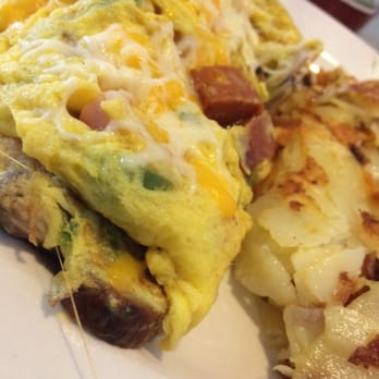 Waffle Shop - The Waffle Shop omelet..awesome! (Get the country potatoes...do it!) - Breakfast & Brunch Near Me - Jackson, California