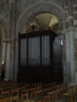 Basilique de Vézelay by null