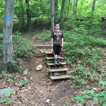 Lime Rock Nature Preserve - Hiking Near Me - Lincoln, Rhode Island