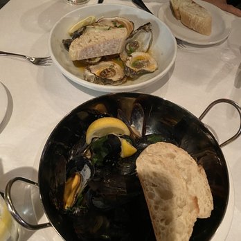 Big Fin Seafood - Mussels and Grilled Oysters - Seafood Near Me - Orlando, Florida