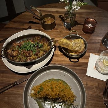 Chayote Barrio Kitchen - ahi entree and arroz con pollo - Latin American Near Me - Winter Park, Florida Chayote Barrio Kitchen - ahi entree and arroz con pollo - Latin American Near Me - Winter Park, Florida