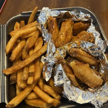 The Wing Suite - Chicken Wings Near Me - Grayson, Georgia The Wing Suite - Chicken Wings Near Me - Grayson, Georgia