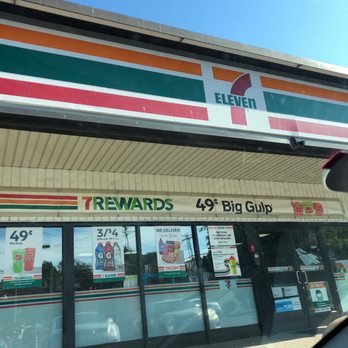 7-Eleven - Store front - Convenience Stores Near Me - West Haven, Connecticut