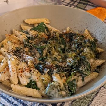 Acorn Community Cafe - Cafes Near Me - Eugene, Oregon