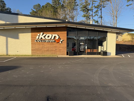 Quality Results / Quick Turnaround - At Ikon Collision, we deliver professional-quality auto body repairs with a quick turnaround to get you back on the road fast. Our experienced technicians use state-of-the-art equipment to restore your vehicle’s appearance and safety, ensuring every job meets our high standards. Trust us for reliable service and impressive results—every time. Call now for your free consultation! Quality Results / Quick Turnaround - At Ikon Collision, we deliver professional-quality auto body repairs with a quick turnaround to get you back on the road fast. Our experienced technicians use state-of-the-art equipment to restore your vehicle’s appearance and safety, ensuring every job meets our high standards. Trust us for reliable service and impressive results—every time. Call now for your free consultation!