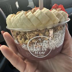 Just BEE Acai - Açaí peanut butter bowl topped with fresh fruit