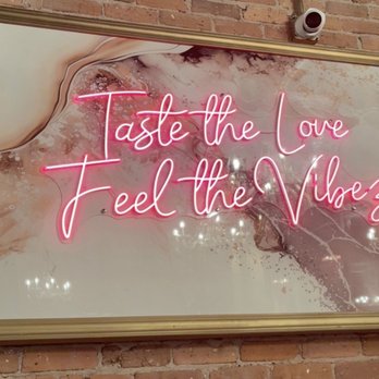 Soul Vibez - Chicago - Desserts Near Me - Chicago, Illinois