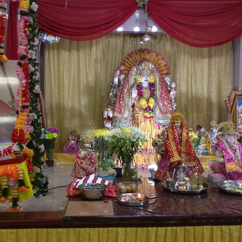 Vallejo Hindu Temple - The stage. - Hindu Temples Near Me - Vallejo, California Vallejo Hindu Temple - The stage. - Hindu Temples Near Me - Vallejo, California