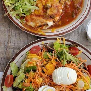 Frontier - Vegetarian burrito & salad - Mexican Near Me - Albuquerque, New Mexico Frontier - Vegetarian burrito & salad - Mexican Near Me - Albuquerque, New Mexico