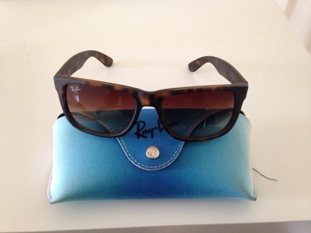 SUNGLASS HUT 14 Reviews 4999 Old Orchard Ctr, Skokie, Illinois