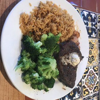 Chili's - Classic Sirloin* broccoli with Mexican Rice - American Near Me - Fultondale, Alabama Chili's - Classic Sirloin* broccoli with Mexican Rice - American Near Me - Fultondale, Alabama
