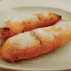 Le Prali - Deep fried banana.. I think this went well with ice cream. :)