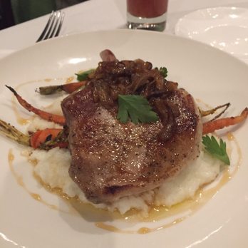 Peerless Restaurant & Bar - Pork chop - New American Near Me - Ashland, Oregon