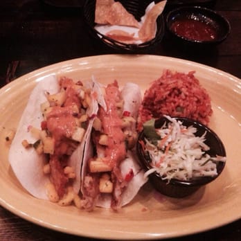 Carlos & Pepe's - Fish tacos with mango slaw - Mexican Near Me - Laval, Quebec