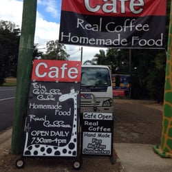 Big Giraffe Cafe