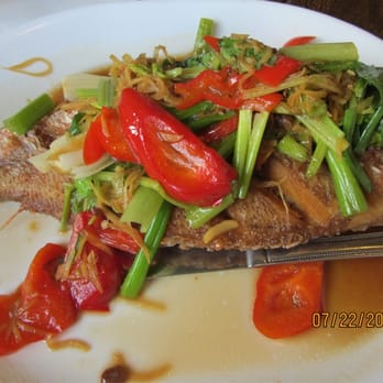 SriPraPhai Thai Restaurant - Fried Red Snapper w/ ginger - Thai Near Me - Woodside, New York SriPraPhai Thai Restaurant - Fried Red Snapper w/ ginger - Thai Near Me - Woodside, New York
