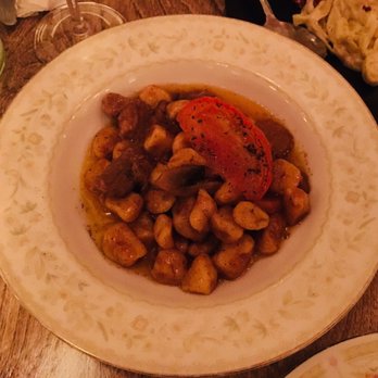 Le Lucie - Gnocchi bourguignon - French Near Me - Montreal, Quebec Le Lucie - Gnocchi bourguignon - French Near Me - Montreal, Quebec
