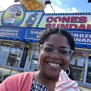 Mister Goodies - Soft-serve: Strawberry Flavorburst - Ice Cream & Frozen Yogurt Near Me - Lynchburg, Virginia