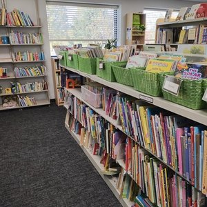 DAWN TREADER BOOK SHOP - Updated February 2026 - 54 Photos & 75 Reviews ...