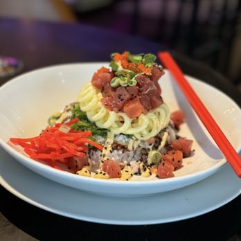 Bites & Bubbles - Ahi tuna stack - Wine Bars Near Me - Orlando, Florida
