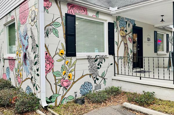 Lost River Naturals by null