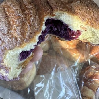 Sunmerry Bakery - Ube Bolo bun - Bakeries Near Me - San Diego, California Sunmerry Bakery - Ube Bolo bun - Bakeries Near Me - San Diego, California