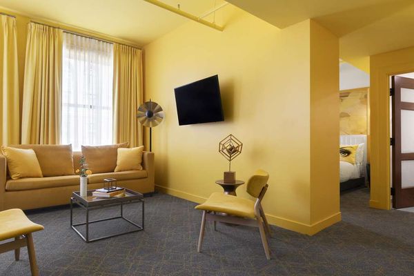 Angad Arts Hotel St. Louis, Tapestry Collection by Hilton by null