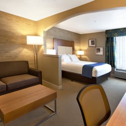 Holiday Inn & Suites - The Woodland Area