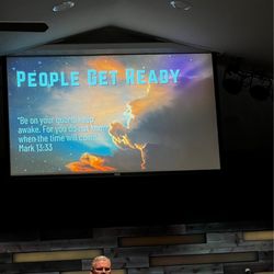 Valley Community Chapel - Pastor Todd, on Wednesday night Bible study.