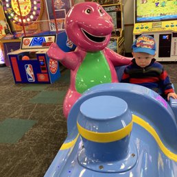 Chuck E. Cheese - Another ride - interior - Pizza Near Me - Latham, New York