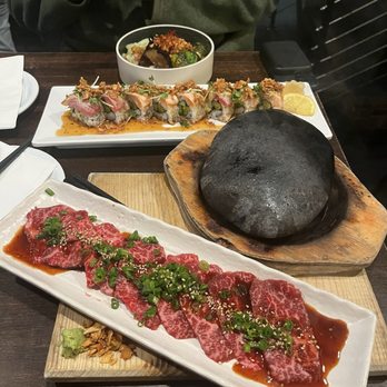 Tamari Bar - 7 Slices Aburi Wagyu Beef Sashmi, Cilantro Udon, Tamaribar Sushi Roll - Izakaya Near Me - Seattle, Washington Tamari Bar - 7 Slices Aburi Wagyu Beef Sashmi, Cilantro Udon, Tamaribar Sushi Roll - Izakaya Near Me - Seattle, Washington