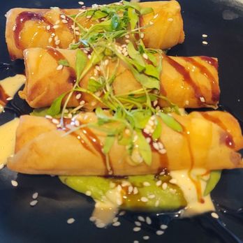 Fraser's Tavern - Egg rolls - American Near Me - Hilton Head Island, South Carolina Fraser's Tavern - Egg rolls - American Near Me - Hilton Head Island, South Carolina