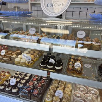Cakes by Sonia - Bakeries Near Me - Stratford, Connecticut Cakes by Sonia - Bakeries Near Me - Stratford, Connecticut