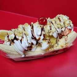 The Malt Shop - Banana Split with everything on it