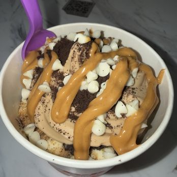Twist It Top It - Ice Cream & Frozen Yogurt Near Me - Howard Beach, New York Twist It Top It - Ice Cream & Frozen Yogurt Near Me - Howard Beach, New York