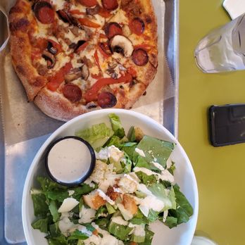 Flippers Pizza - I think its called "Me pizza and salad" which costs $11.99 - Pizza Near Me - Wildwood, Florida