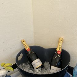 Mandala - Groom toast