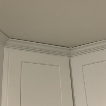 City Tile & Cabinets - Opening at the top of cabinets!! Nothing used to seal it!!! - Flooring Near Me - Anaheim, California