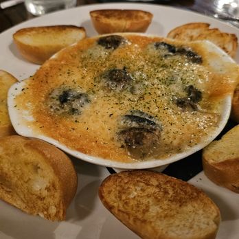 Riscky's Steakhouse - Escargot - Steakhouses Near Me - Fort Worth, Texas Riscky's Steakhouse - Escargot - Steakhouses Near Me - Fort Worth, Texas
