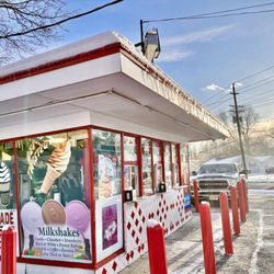 Maple Shade Custard Stand - Maple Shade Custard Stand storefront