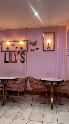 Lilys Chocolate & Coffee by null