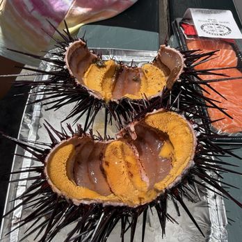 Santa Barbara Fish Market - Sea urchin, served - Seafood Markets Near Me - Santa Barbara, California Santa Barbara Fish Market - Sea urchin, served - Seafood Markets Near Me - Santa Barbara, California