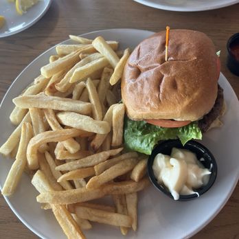 The Moonshiners On The Lake - Small and unable hamburger over salted - Bars Near Me - Montgomery, Texas