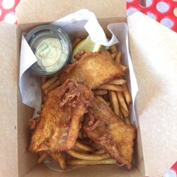 The Oracle Cook Shack - Huge pieces of fish on a nest of perfect fries