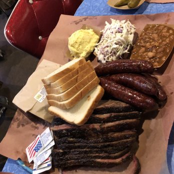 Franklin Barbecue - Barbeque Near Me - Austin, Texas
