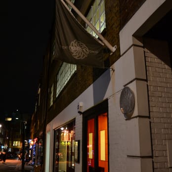 Gentlemen's Tonic - Gentlemen's Tonic (Mayfair) Ltd - Barbers Near Me - London, XGL Gentlemen's Tonic - Gentlemen's Tonic (Mayfair) Ltd - Barbers Near Me - London, XGL