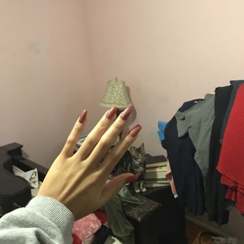 Ritz Nails - I got acrylic nails and they looked so flattering! She made them exactly how I told her! And I love the customer service - Nail Salons Near Me - Pasadena, California
