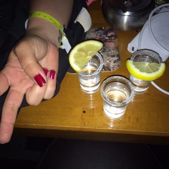 Feride Bar - Cocktail Bars Near Me - Istanbul, 34