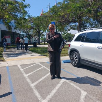 Metro Ford - Car Dealers Near Me - Miami, Florida Metro Ford - Car Dealers Near Me - Miami, Florida