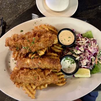 Jams Midtown - Beer battered fish, and chips - Bars Near Me - Omaha, Nebraska